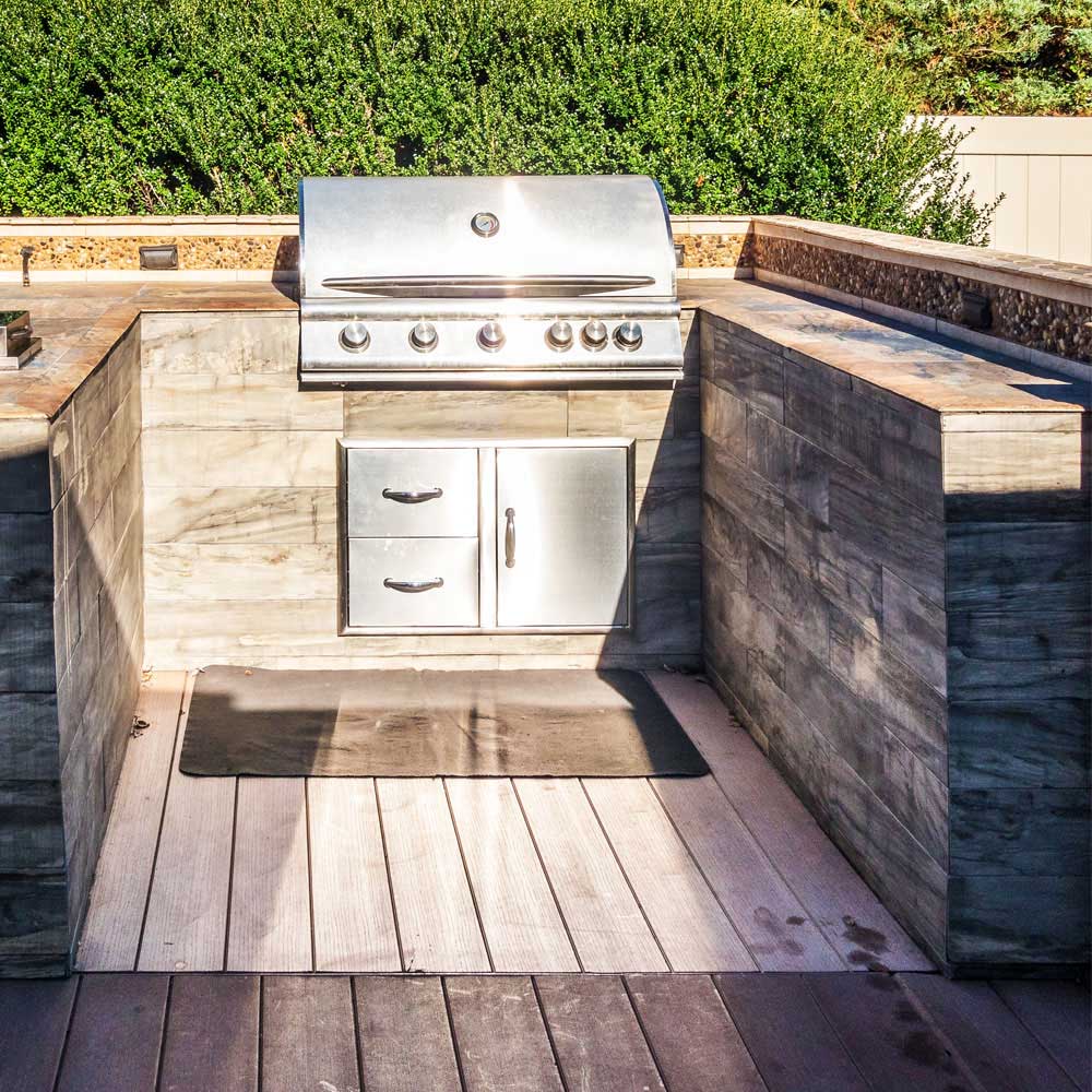 Outdoor Kitchen Service